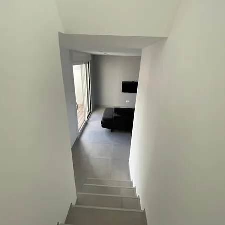 Maison Neuve Vecchio *