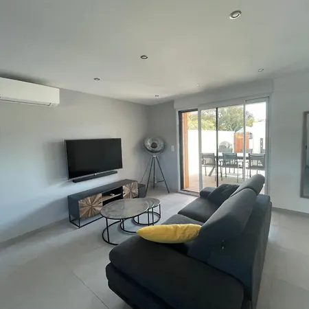 Maison Neuve Vecchio Holiday home *