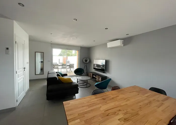 Maison Neuve Vecchio * بورتو فيكشْيو