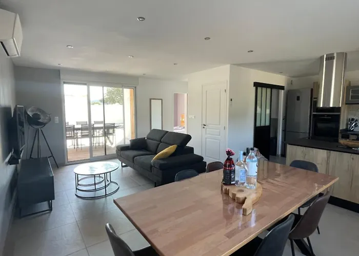 Maison Neuve Vecchio Vakantiehuis *