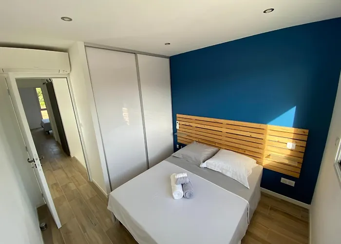 Maison Neuve Vecchio *