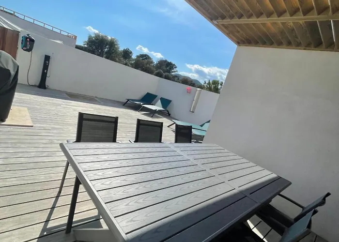 Maison Neuve Vecchio *