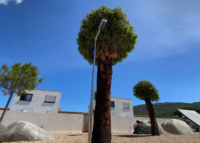 Maison Neuve Vecchio بيت للعطل